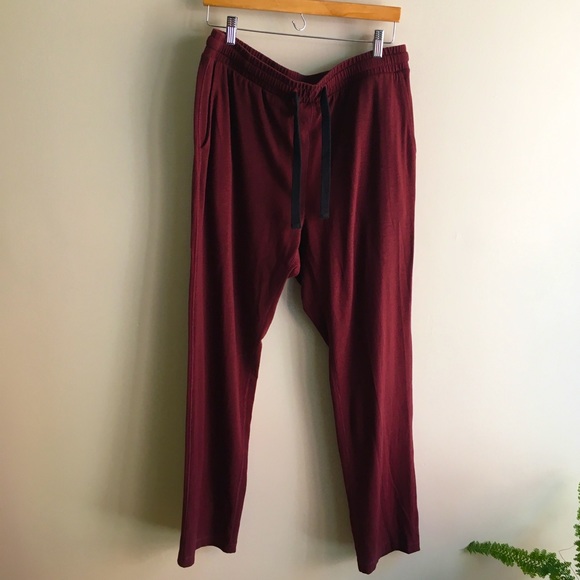 Banana Republic Lounge Pant - Picture 2 of 8